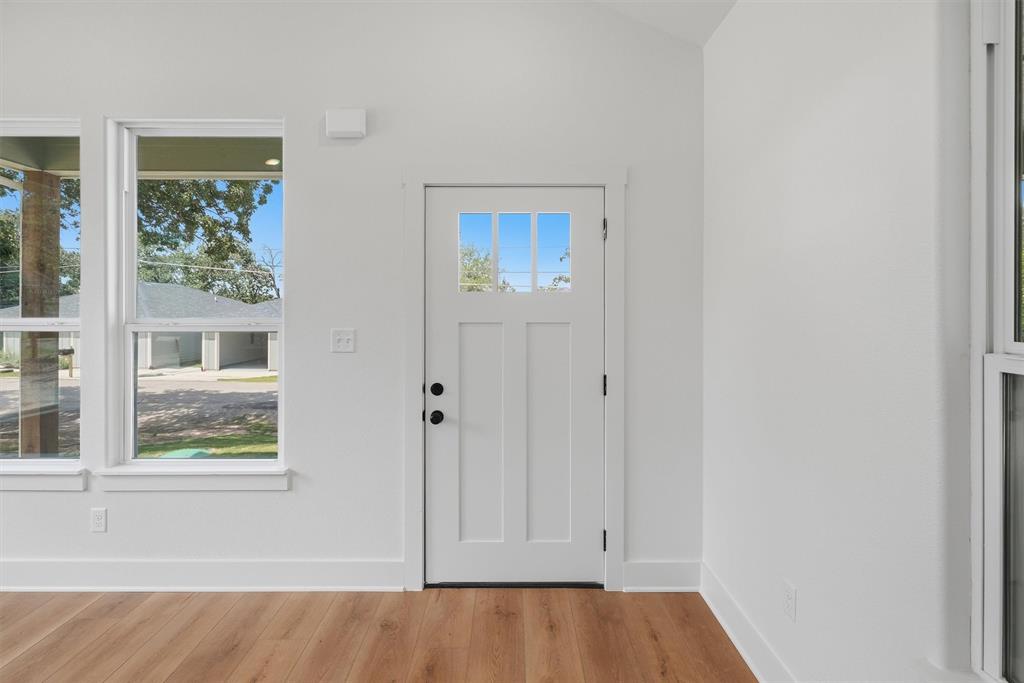 808 Branding Iron Trail Property Photo 7
