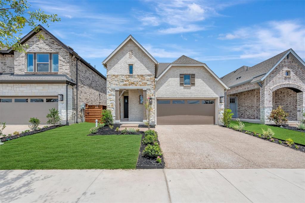 1733 Mosaic Way Property Photo 1