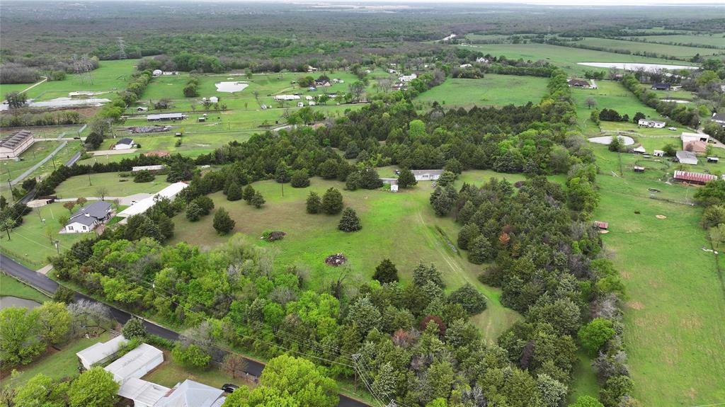 15530 Wiser Road Property Photo 3