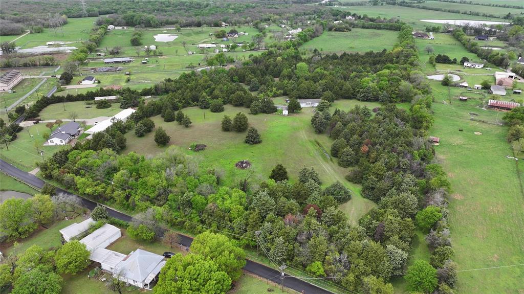 15530 Wiser Road Property Photo 4