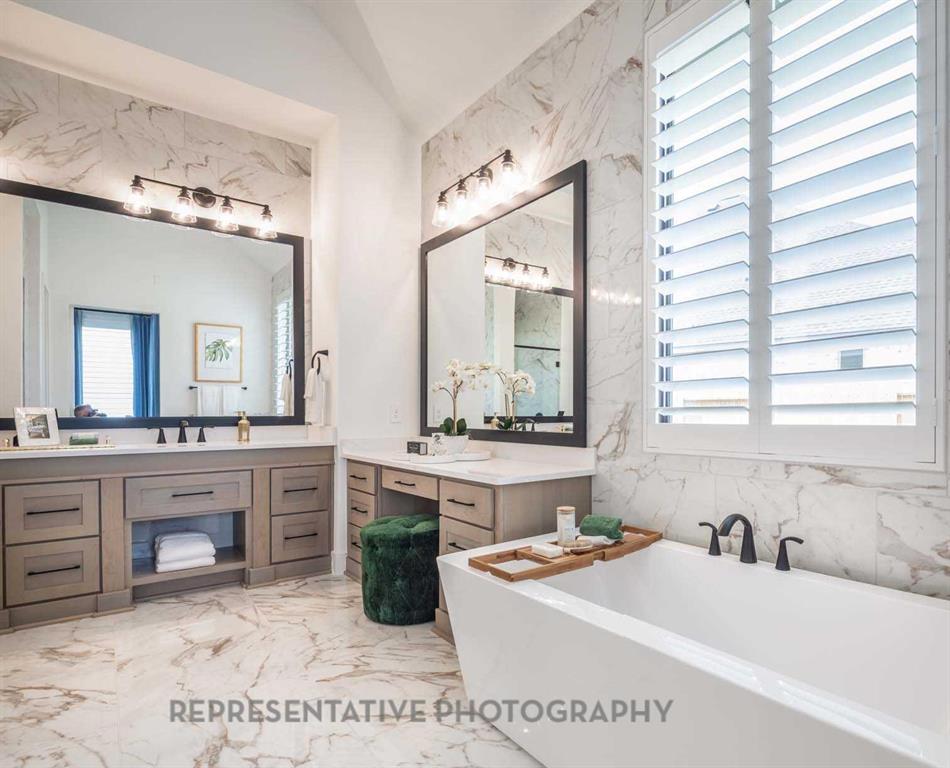 837 Bridle Path Parkway Property Photo 18