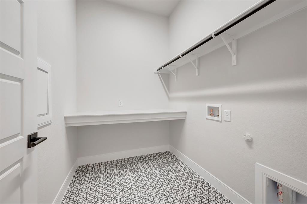 2053 Pedernales Lane Property Photo 7