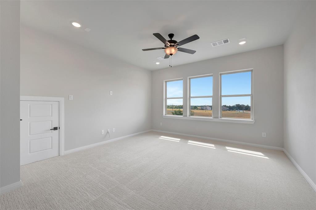 2053 Pedernales Lane Property Photo 32