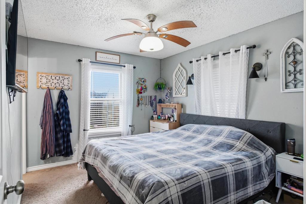 1035 Houston Street Property Photo 15