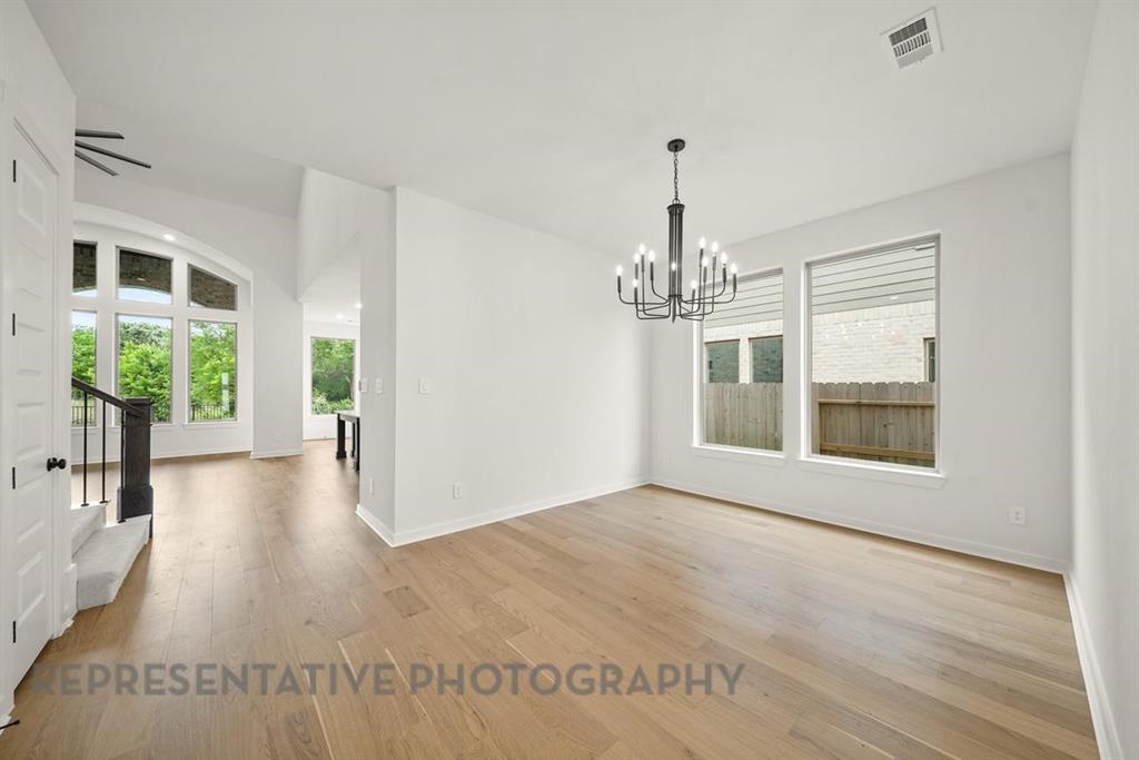 717 Bridle Path Parkway Property Photo 17
