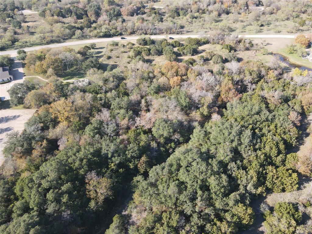1068 White Bluff Drive Property Photo 5