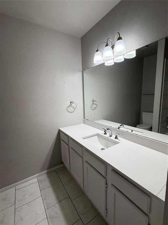 1433 N Bluegrove Road Property Photo 12