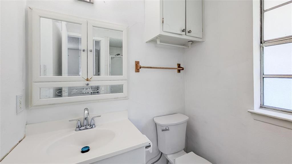 1107 Waverly Drive Property Photo 4