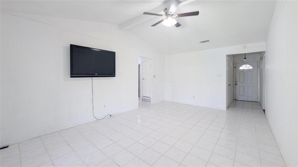 1107 Waverly Drive Property Photo 8