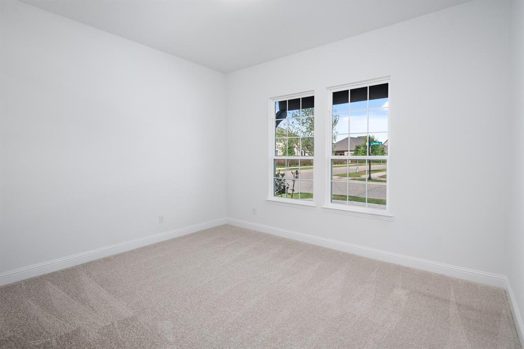 2701 Burnely Court Property Photo 18