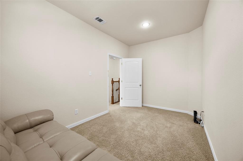 847 Vashon Drive Property Photo 26