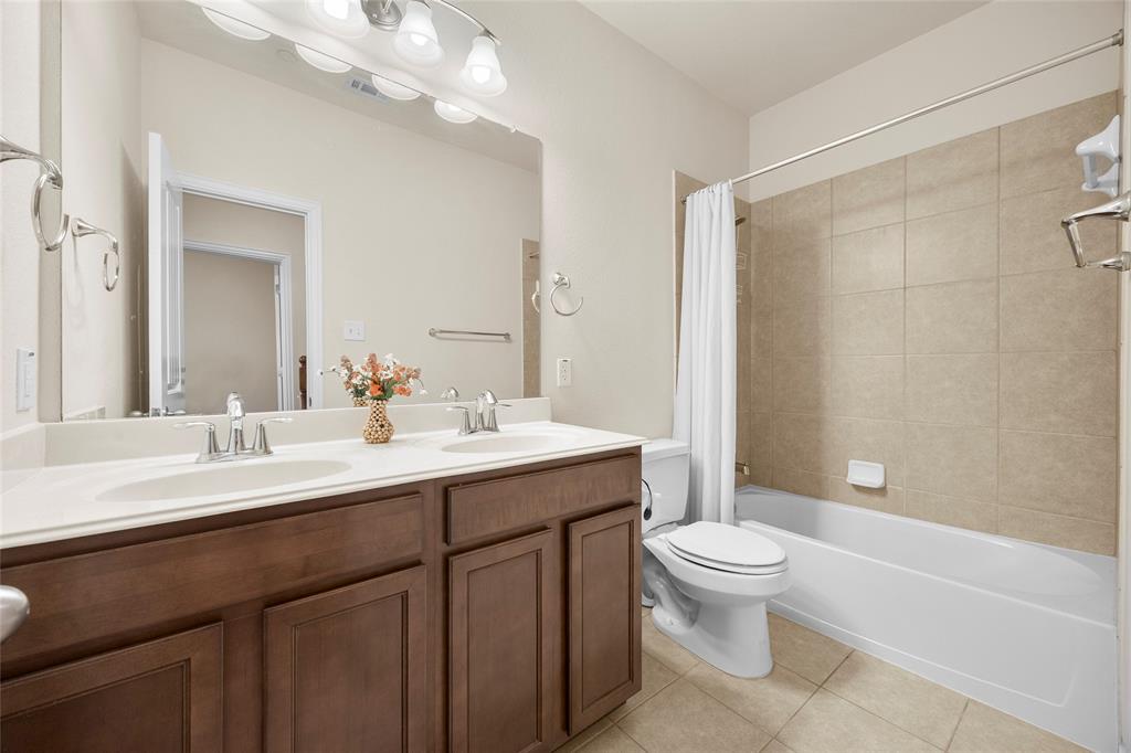 847 Vashon Drive Property Photo 28