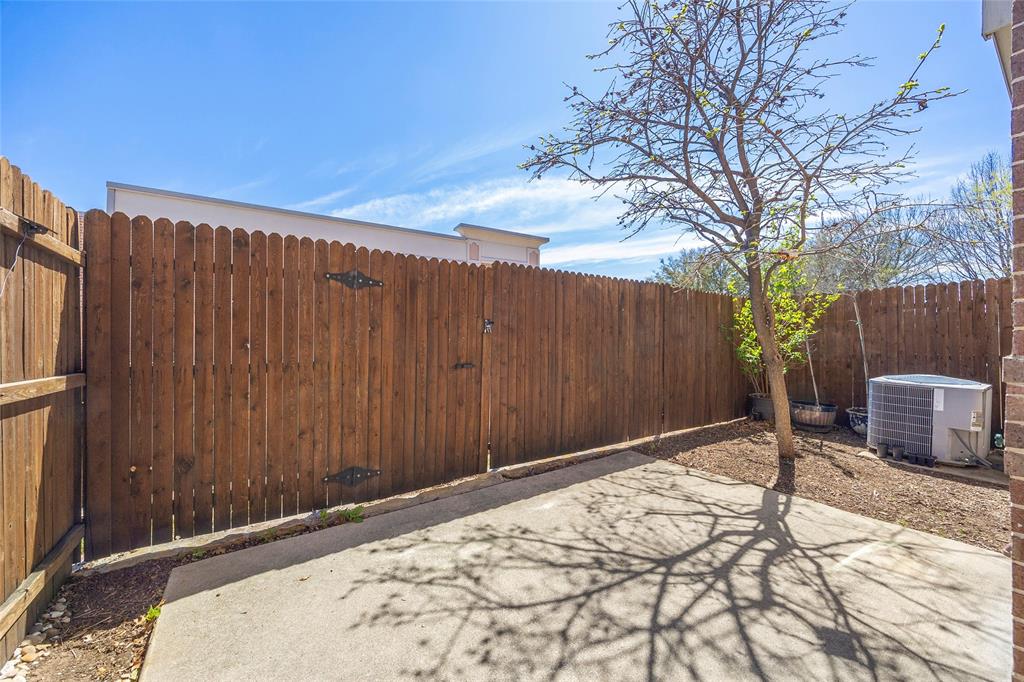 847 Vashon Drive Property Photo 30