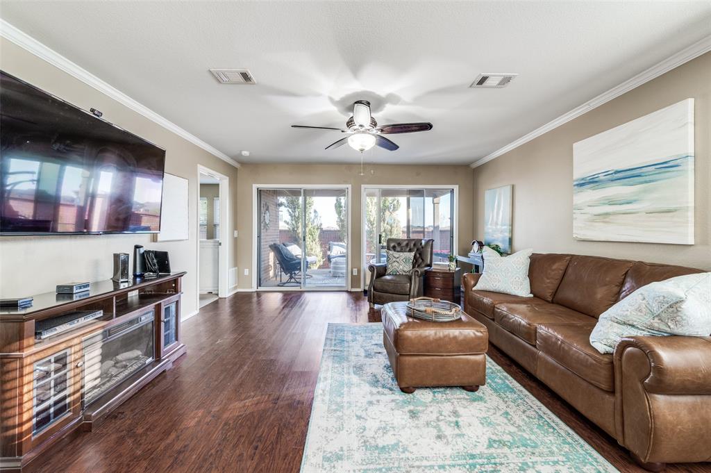 1216 Troon Drive Property Photo 3