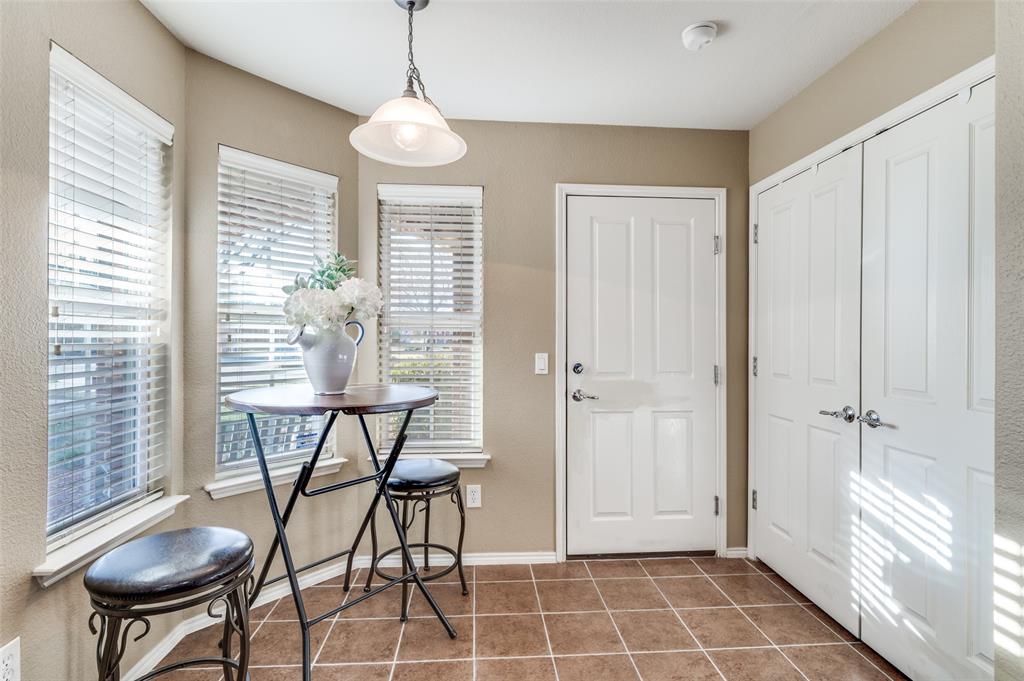 1216 Troon Drive Property Photo 6