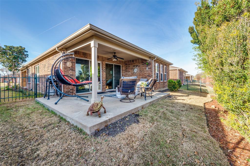 1216 Troon Drive Property Photo 13