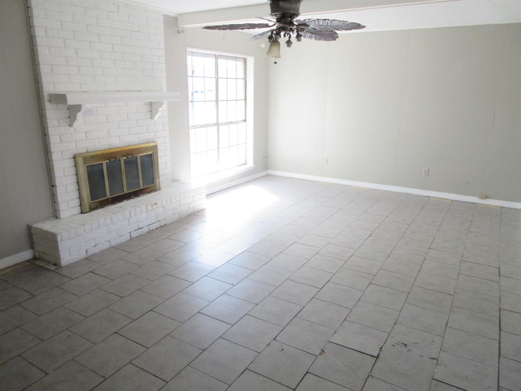 7215 Marseille Drive Property Photo 4