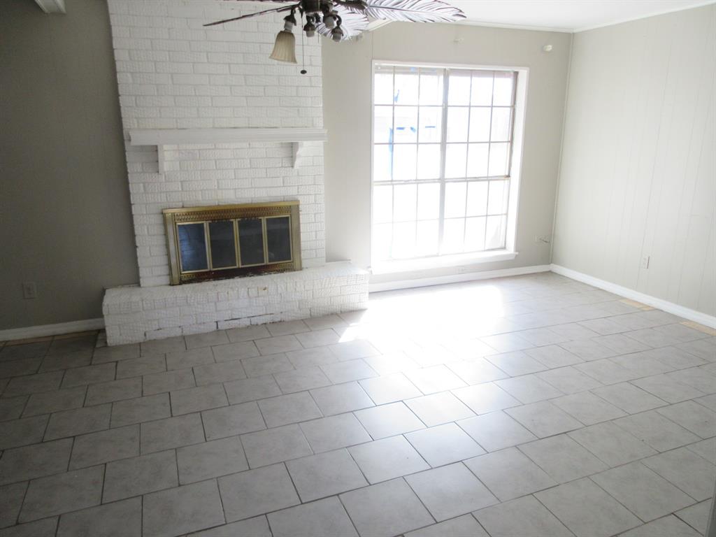7215 Marseille Drive Property Photo 5