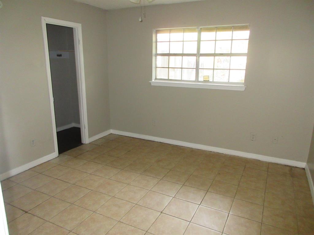 7215 Marseille Drive Property Photo 8