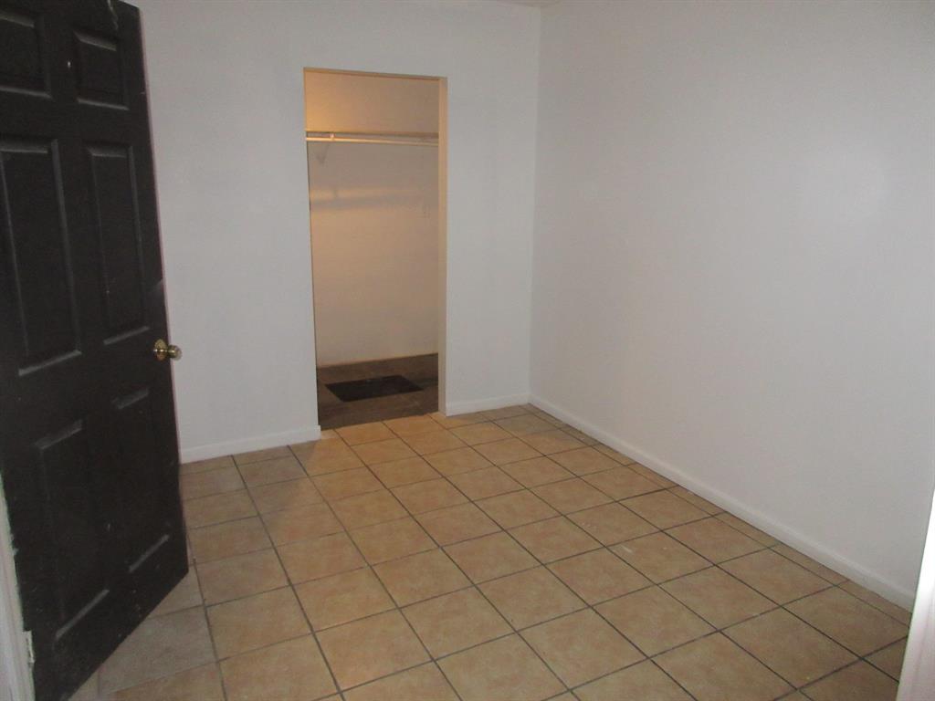 7215 Marseille Drive Property Photo 11