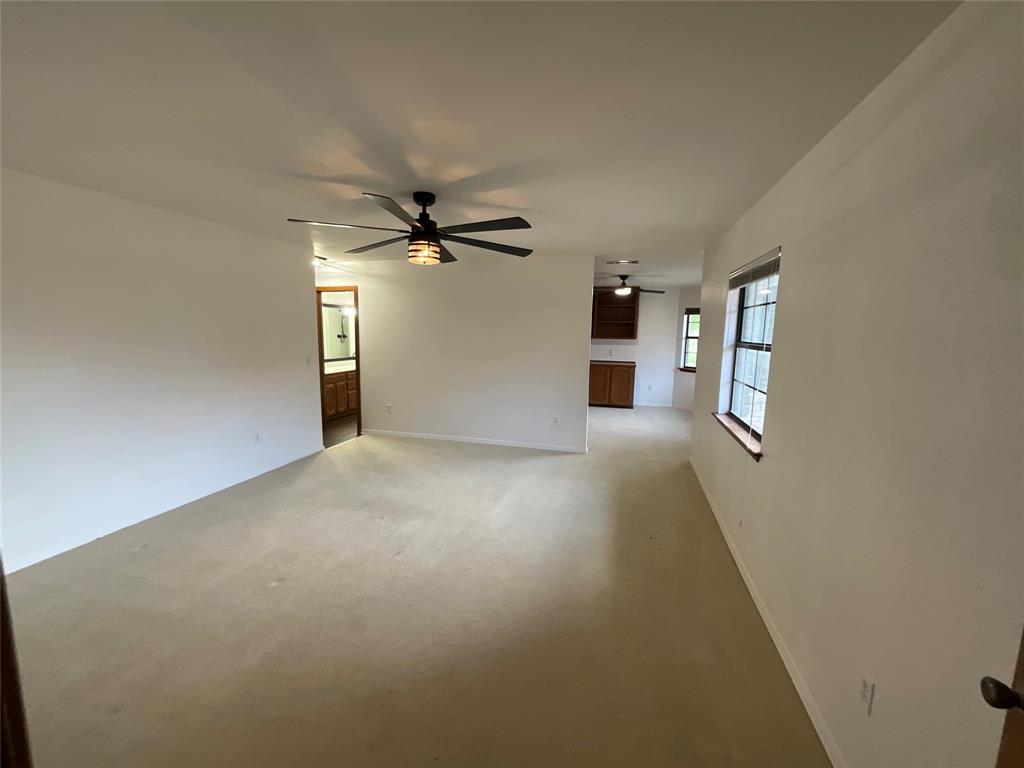 999 W Boynton St Property Photo 13