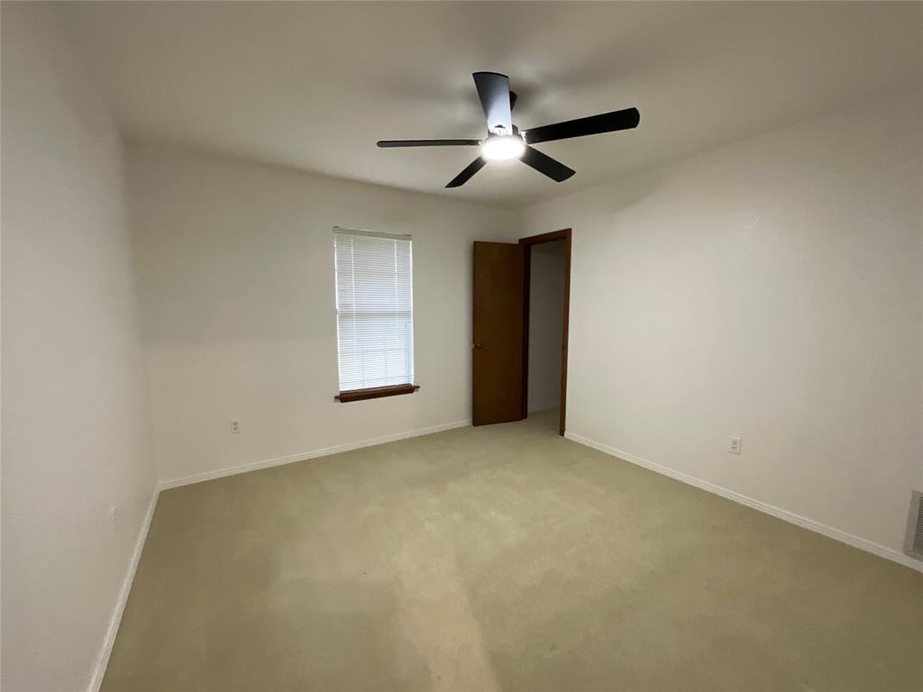 999 W Boynton St Property Photo 17