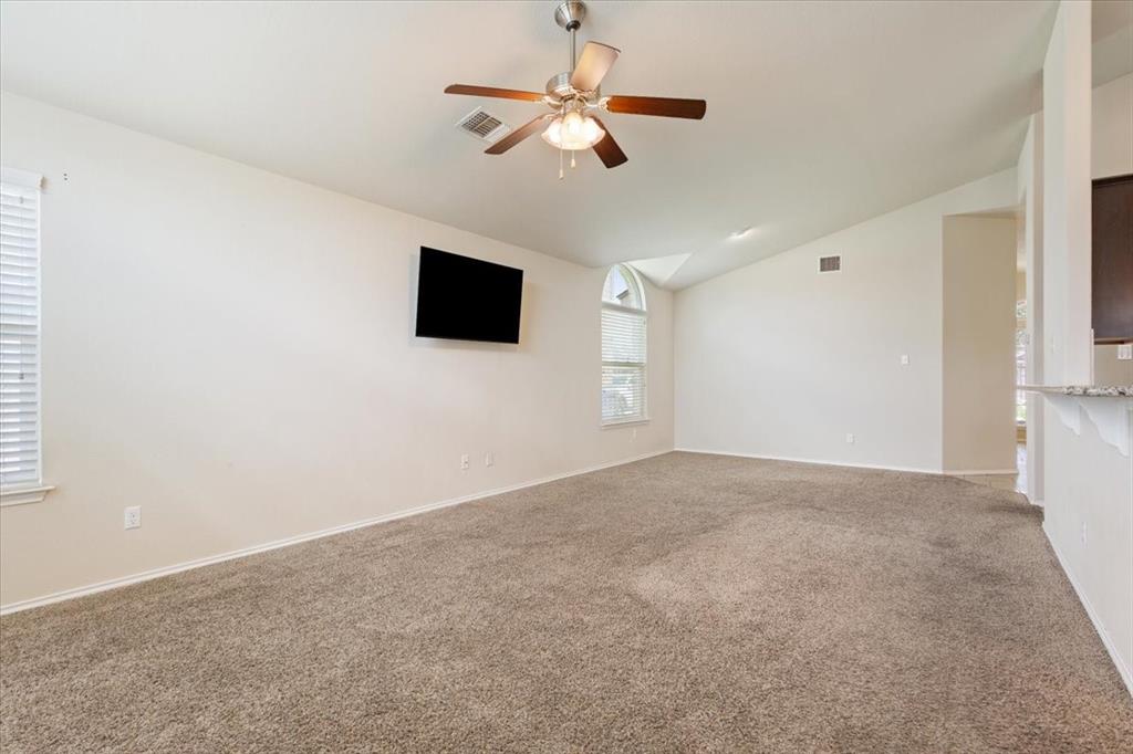 9448 Centennial Drive Property Photo 16