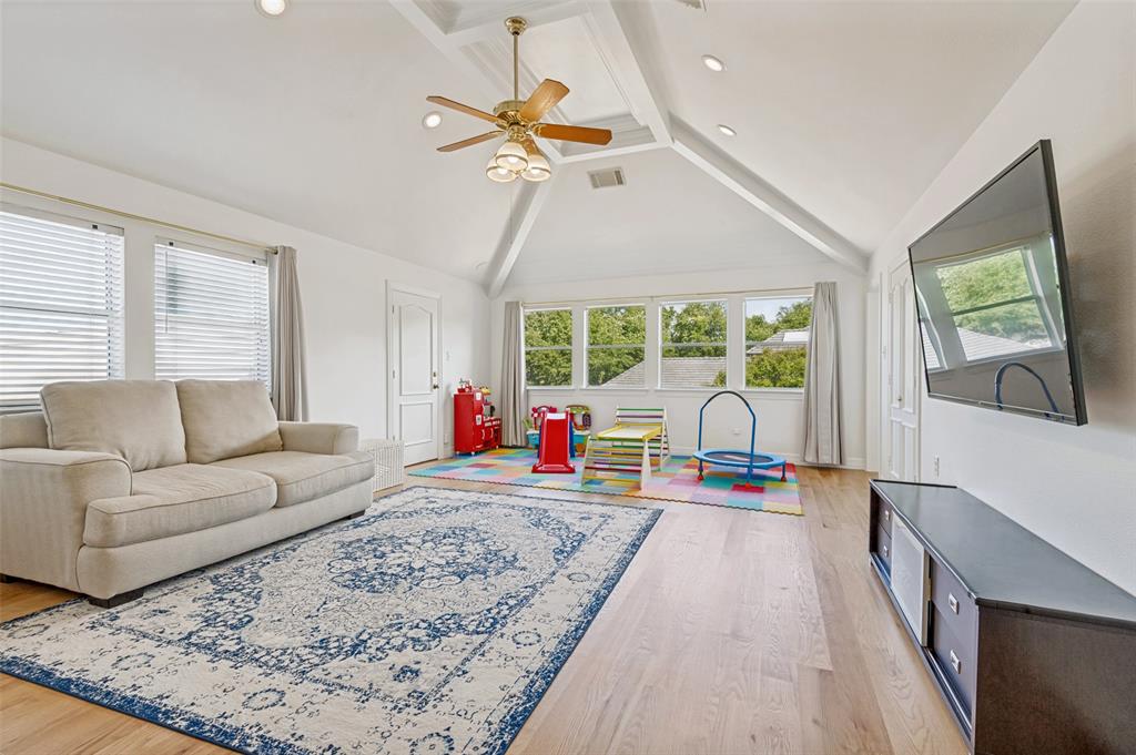 13211 George Street Property Photo 29