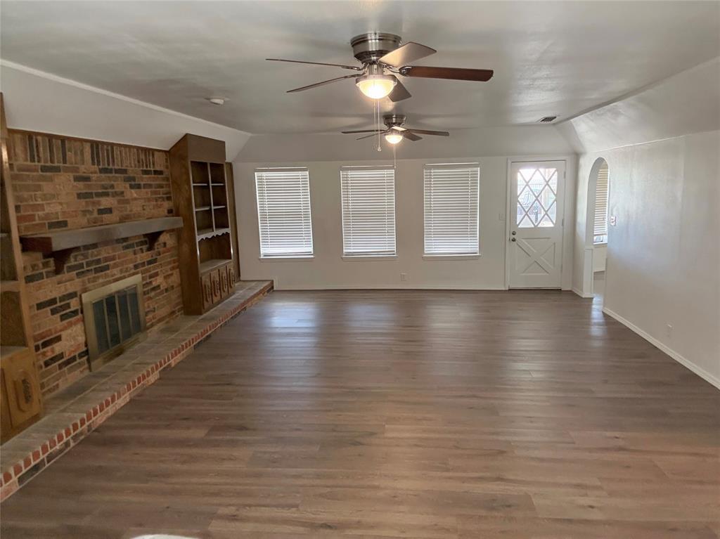 520 Baker Drive Property Photo 4