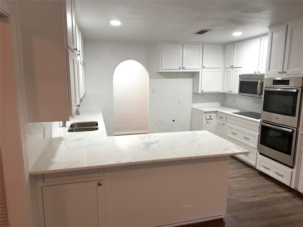 520 Baker Drive Property Photo 6