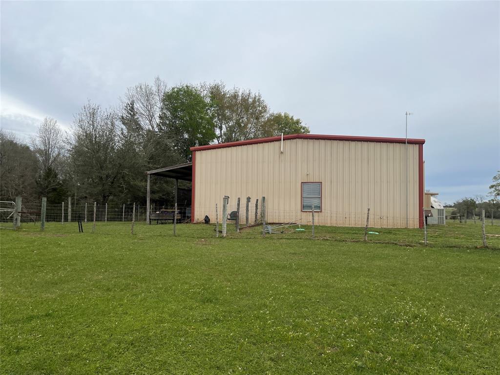 542 Cr 4716 Property Photo 4