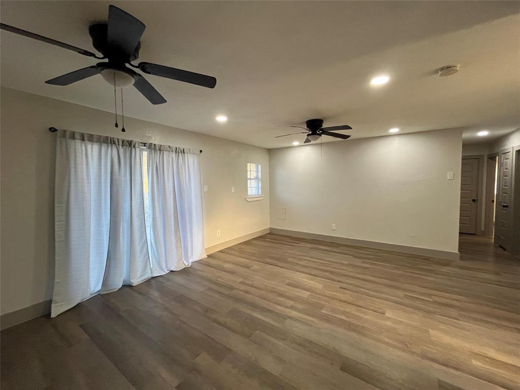 3982 Granite Hill Drive Property Photo 5