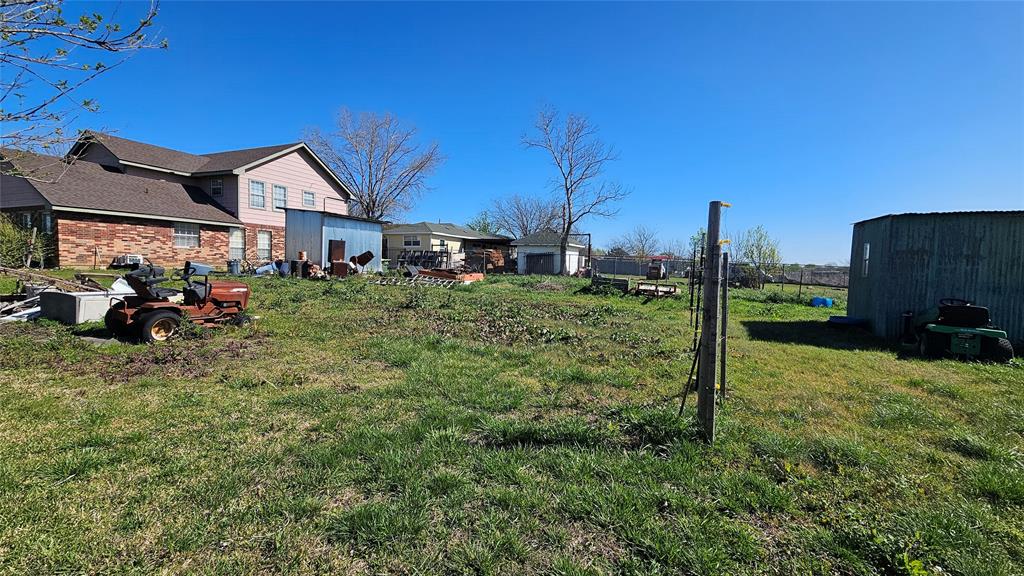 8736 Johns Road Property Photo 32