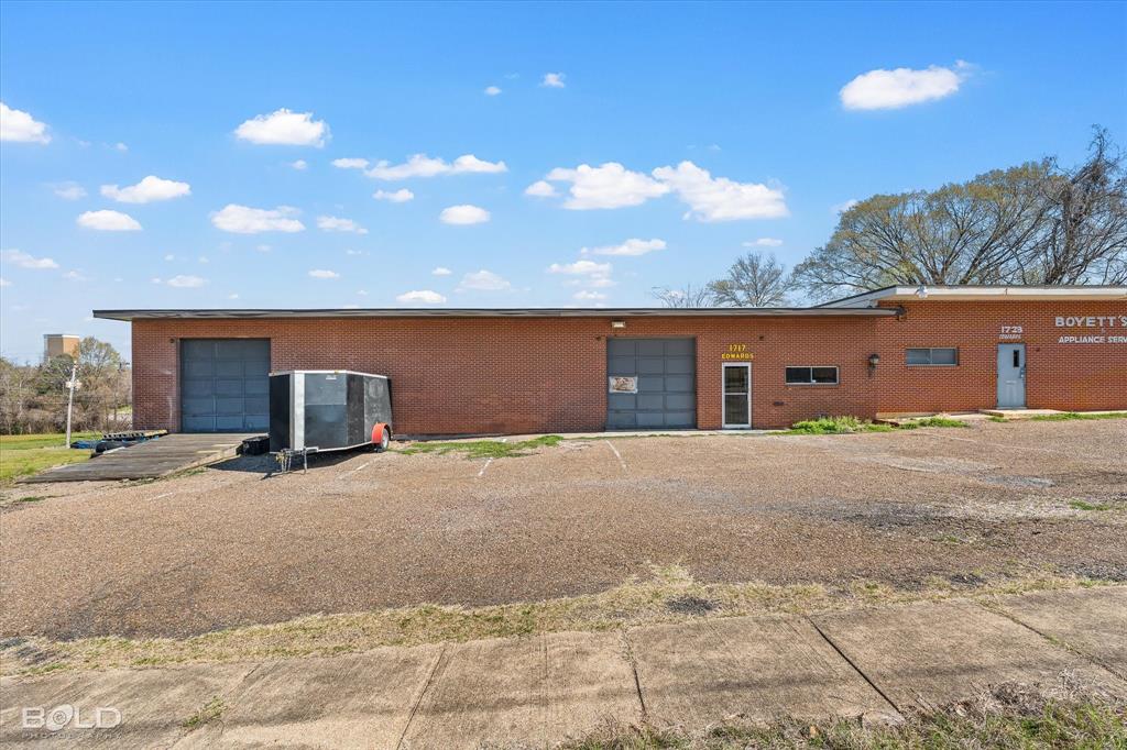 1717 Edwards Street Property Photo 1