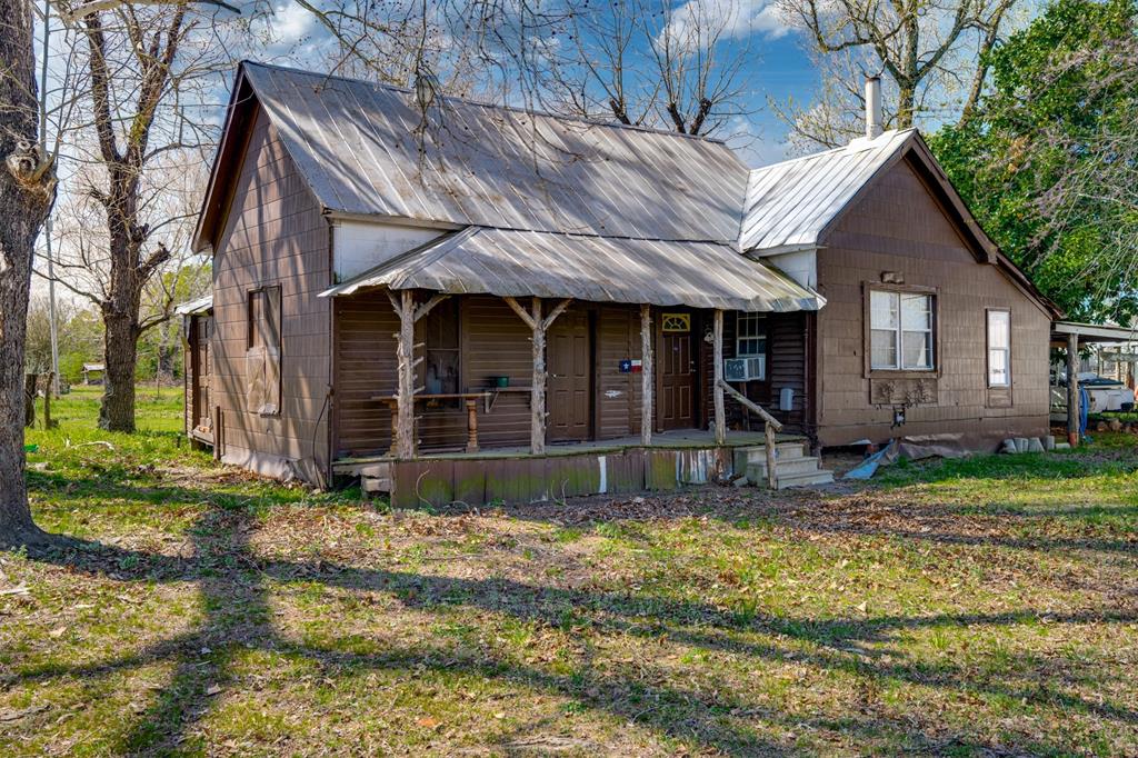 48 County Road 2360 Property Photo 7