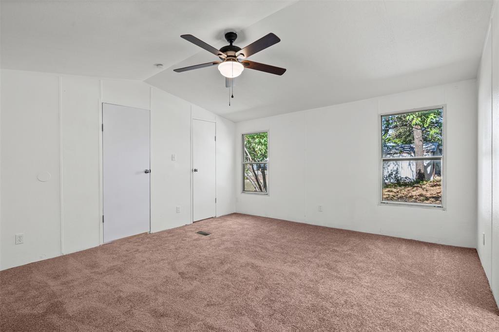 6525 Blue Water Court Property Photo 13