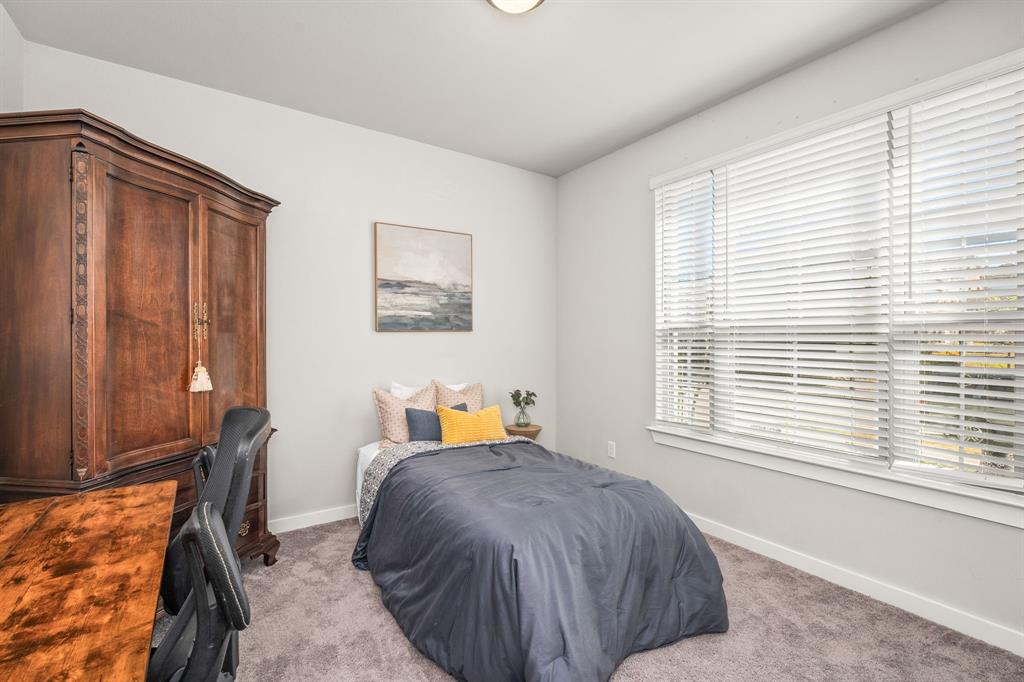4017 Mapleleaf Pass Property Photo 16