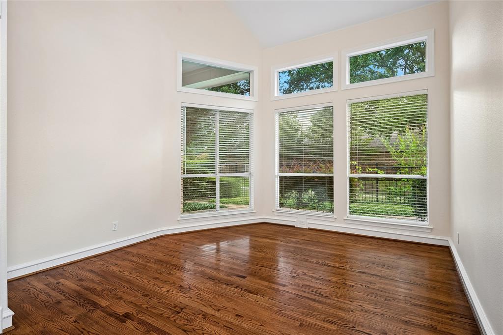 622 Regency Crossing Property Photo 13