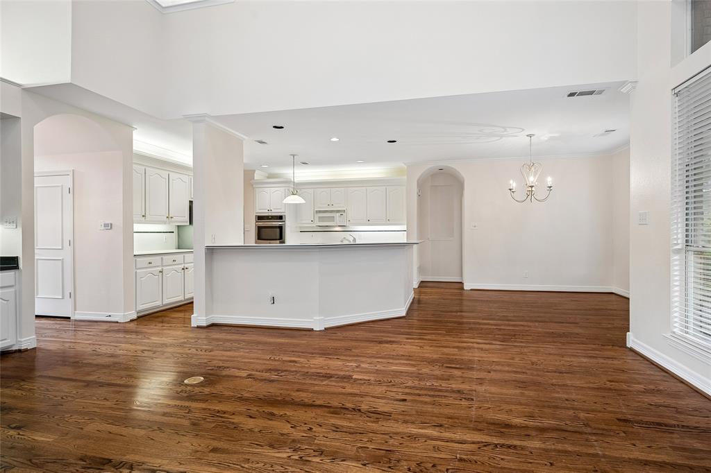 622 Regency Crossing Property Photo 14