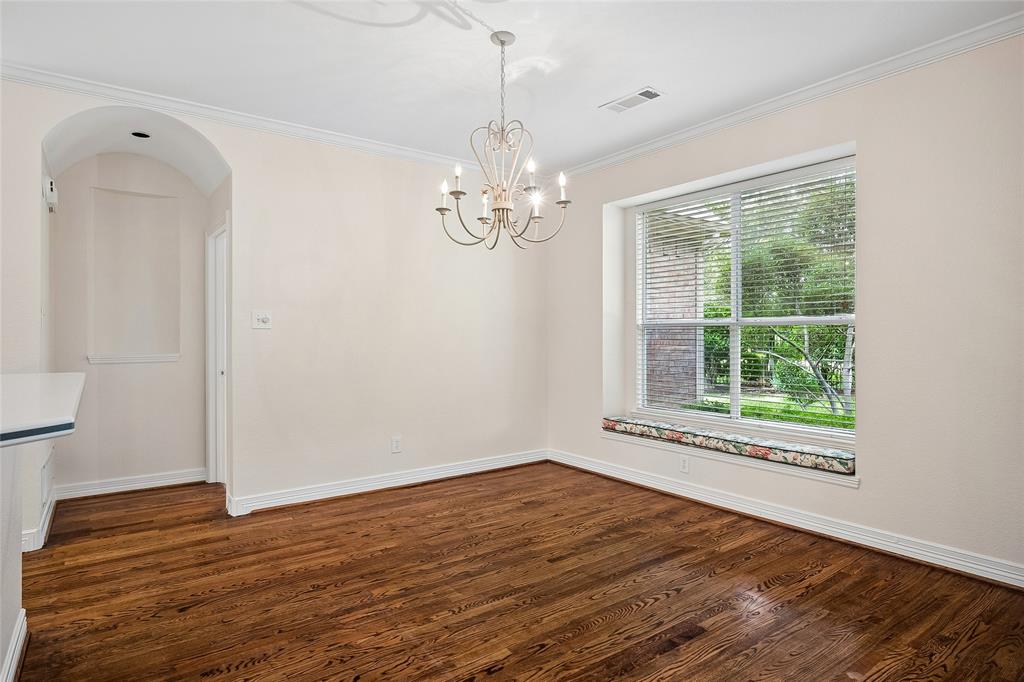 622 Regency Crossing Property Photo 15