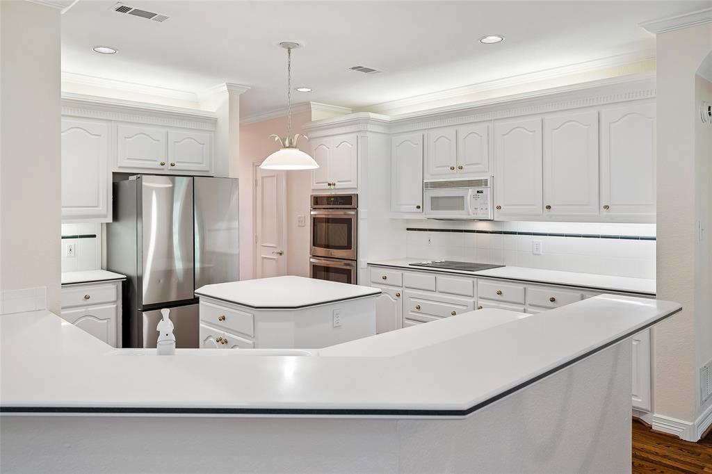 622 Regency Crossing Property Photo 16