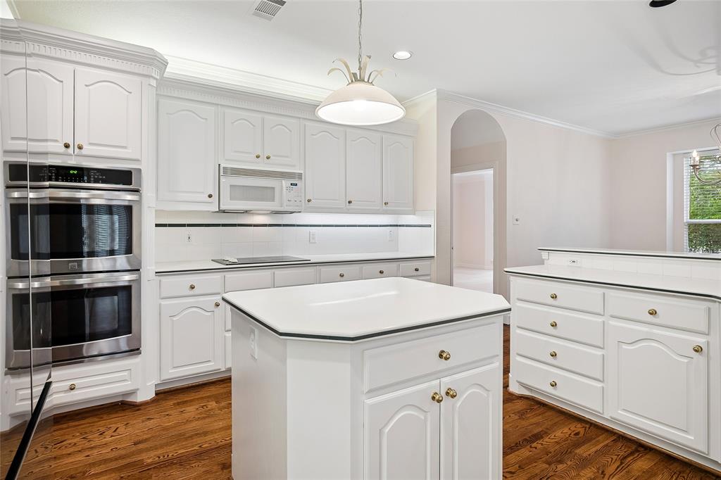 622 Regency Crossing Property Photo 18