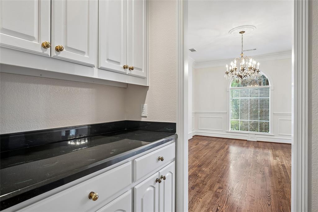 622 Regency Crossing Property Photo 19