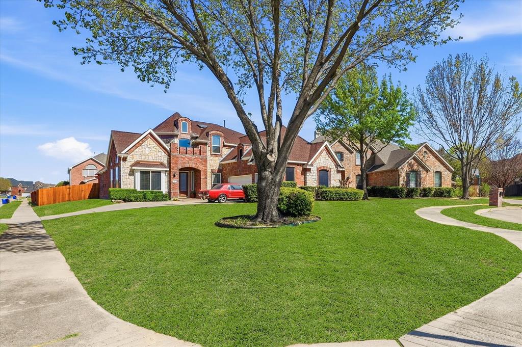 5 Scramble Court Property Photo 1
