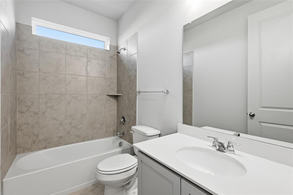 1421 Odette Drive Property Photo 33