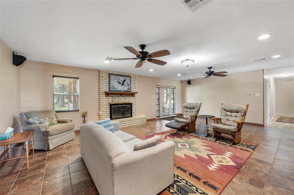 2029 Speegleville Road Property Photo 11