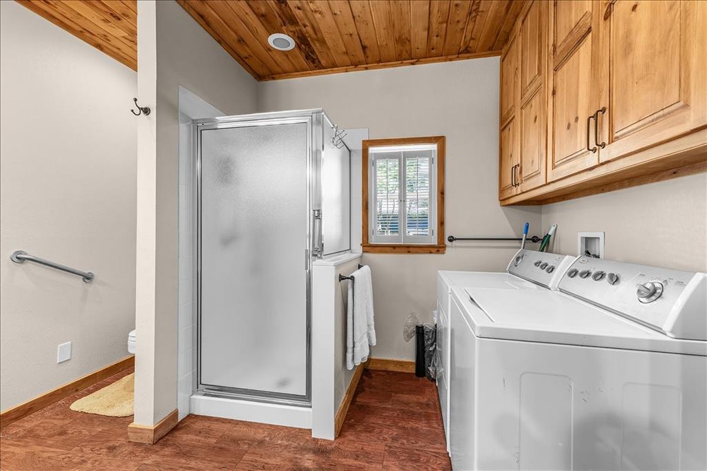 1128 W Lake Drive Property Photo 18
