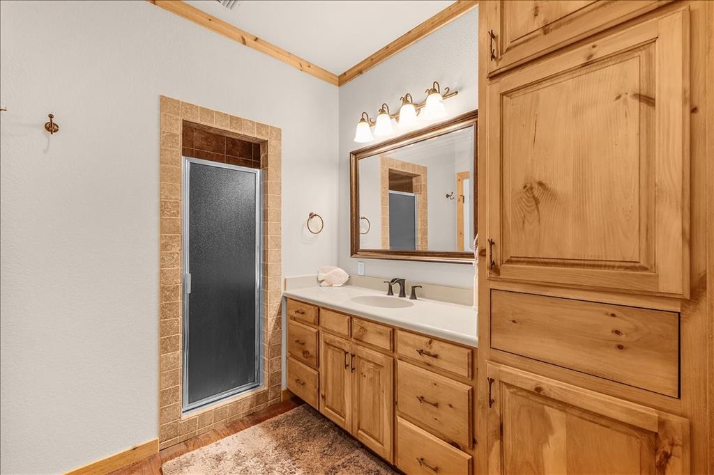 1128 W Lake Drive Property Photo 21