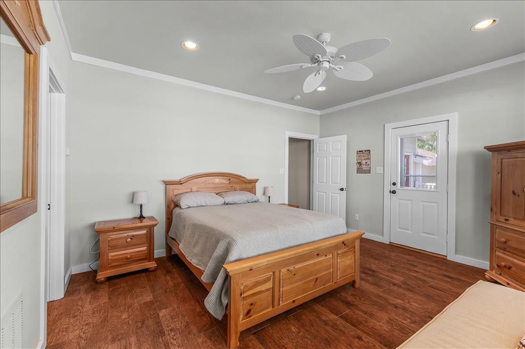 1128 W Lake Drive Property Photo 24