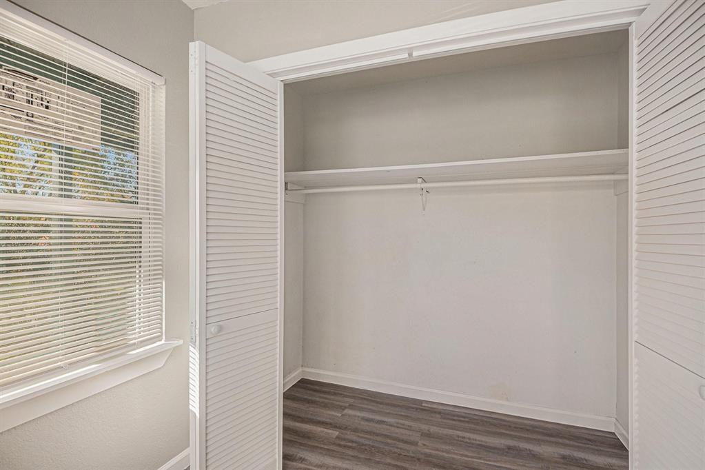 406 Dawson Circle Property Photo 15